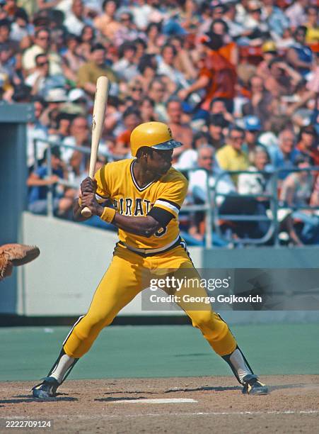 Stennett Rey 64 Rennie Stennett Stock Photos, High-Res Pictures, and Images - Getty ...