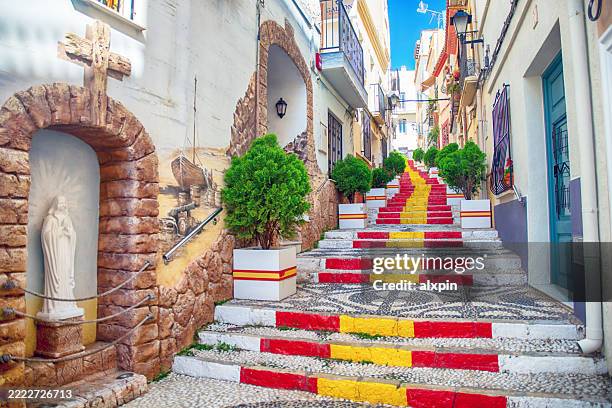 passi a calpe, spagna - spagna foto e immagini stock