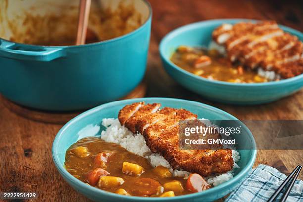 japanese katsu curry with crispy chicken and vegetables - japanese curry stock pictures, royalty-free photos & images