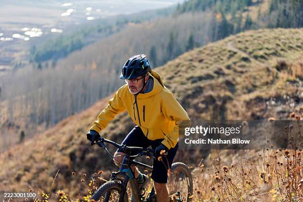 high angle view mountain biker - mountain biking colorado stock pictures, royalty-free photos & images