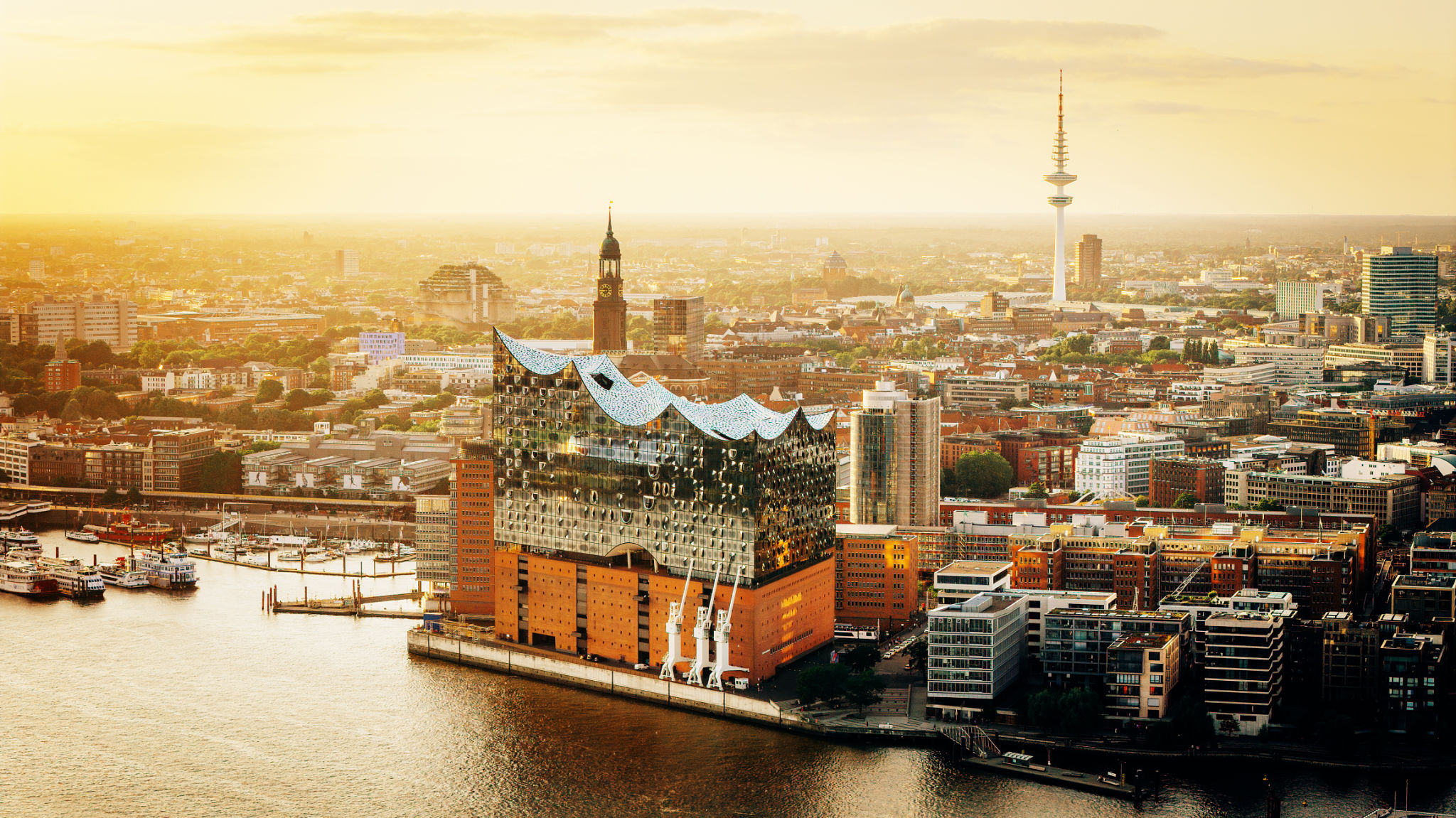 cityscape hamburg