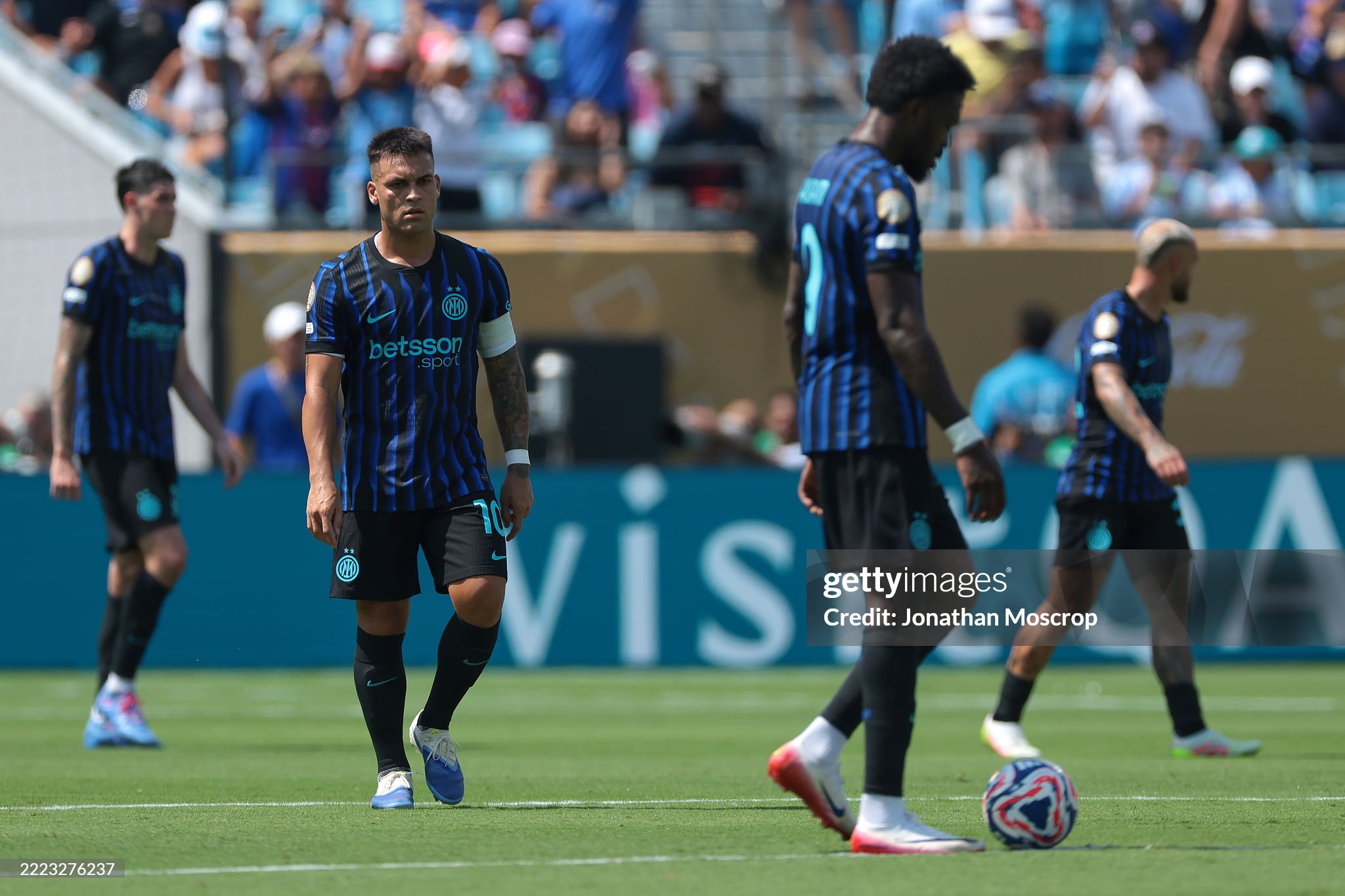 Attempt to mend rift between Inter rivals changes nothing about Çalhanoglu s future