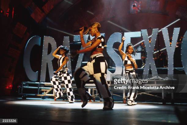 Performing at the 1995 MTV Music Video Awards, held at the Radio City Music Hall, New York City, NY on September 7, 1995.Photo by Frank...