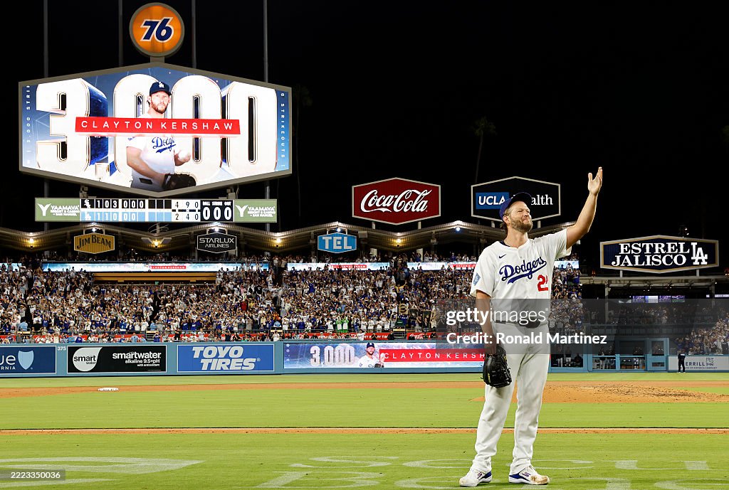 Chicago White Sox v Los Angeles Dodgers