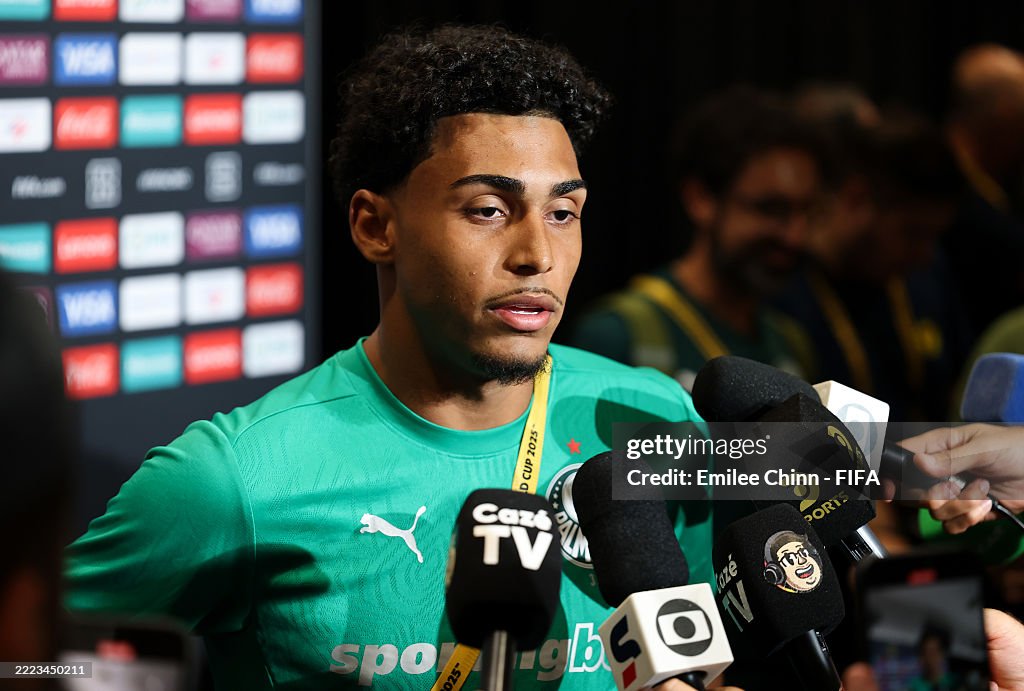 SE Palmeiras Training Session And Press Conference - FIFA Club World Cup 2025