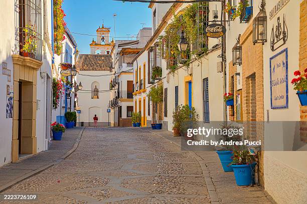 old town, cordoba, andalusia, spain - old town stock pictures, royalty-free photos & images