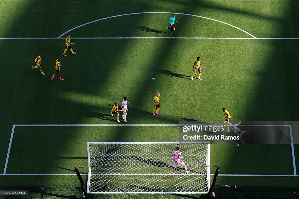 Real Madrid CF v Borussia Dortmund: Quarter-final - FIFA Club World Cup 2025