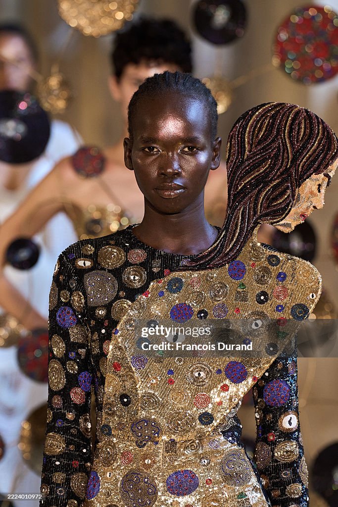 Rahul Mishra: Runway - Paris Fashion Week - Haute Couture Fall/Winter 2025/2026