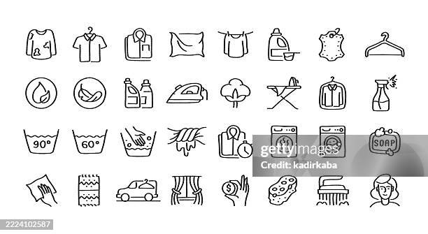 illustrations, cliparts, dessins animés et icônes de nettoyage et blanchisserie dessiné à la main minimaliste doodle line icon set. éléments esquissés à la main pour une utilisation créative. propre, produit de nettoyage. - cintre