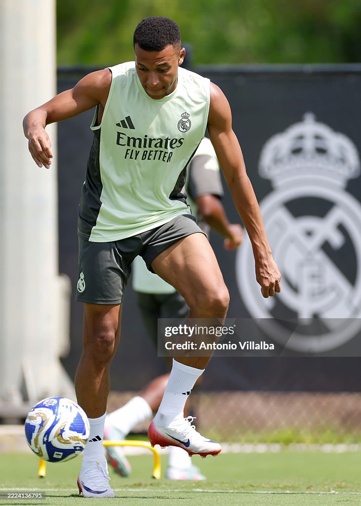 Real Madrid CF Training Session