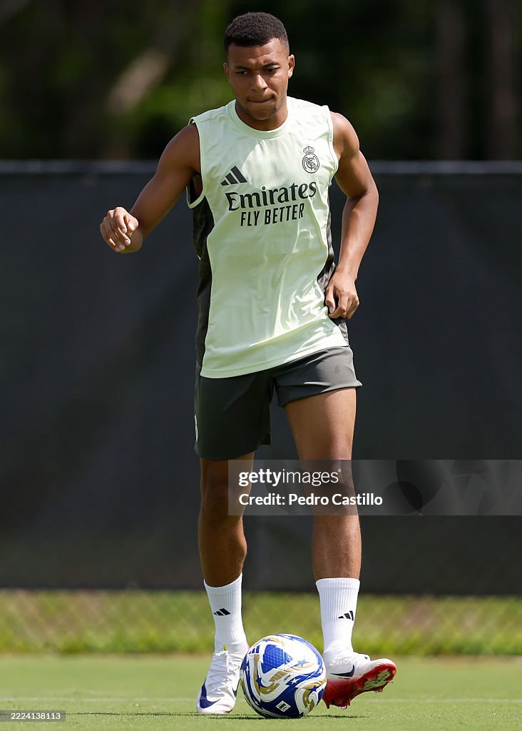 Real Madrid CF Training Session And Press Conference - FIFA Club World Cup 2025