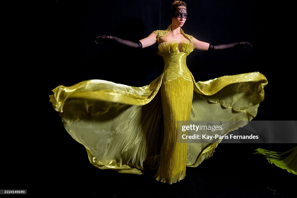 Georges Chakra: Backstage - Paris Fashion Week - Haute Couture Fall/Winter 2025/2026