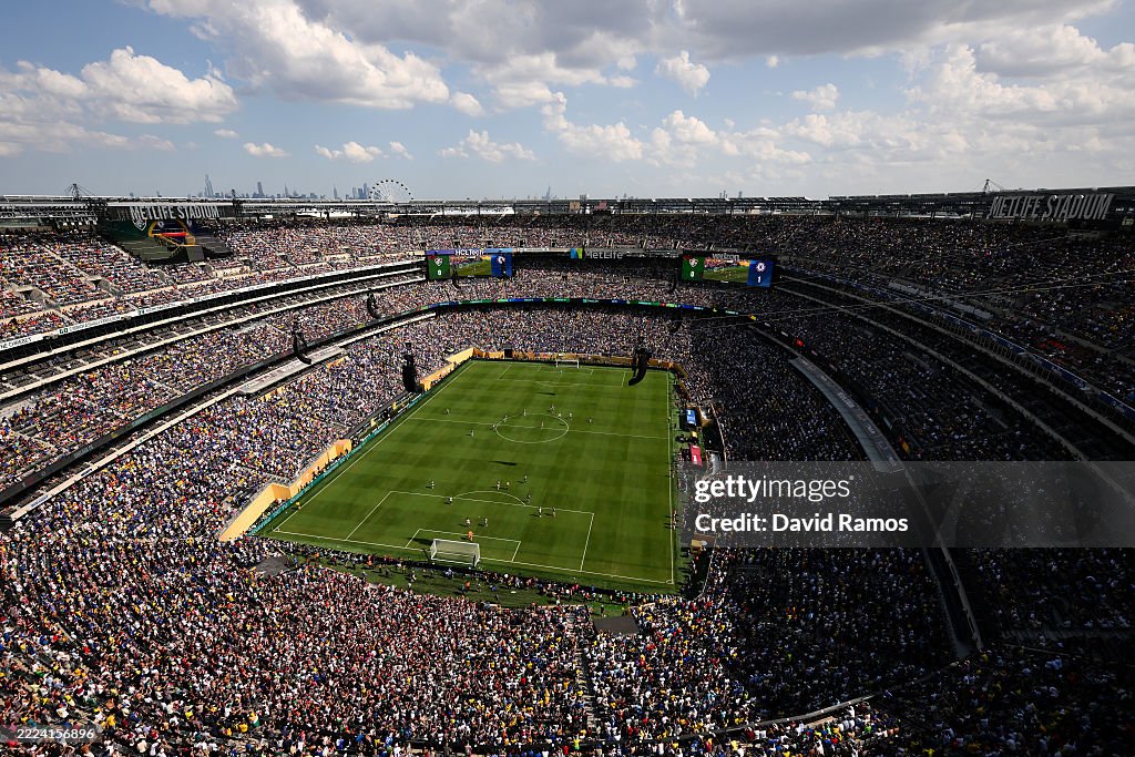 Fluminense FC v Chelsea FC: Semi Final - FIFA Club World Cup 2025