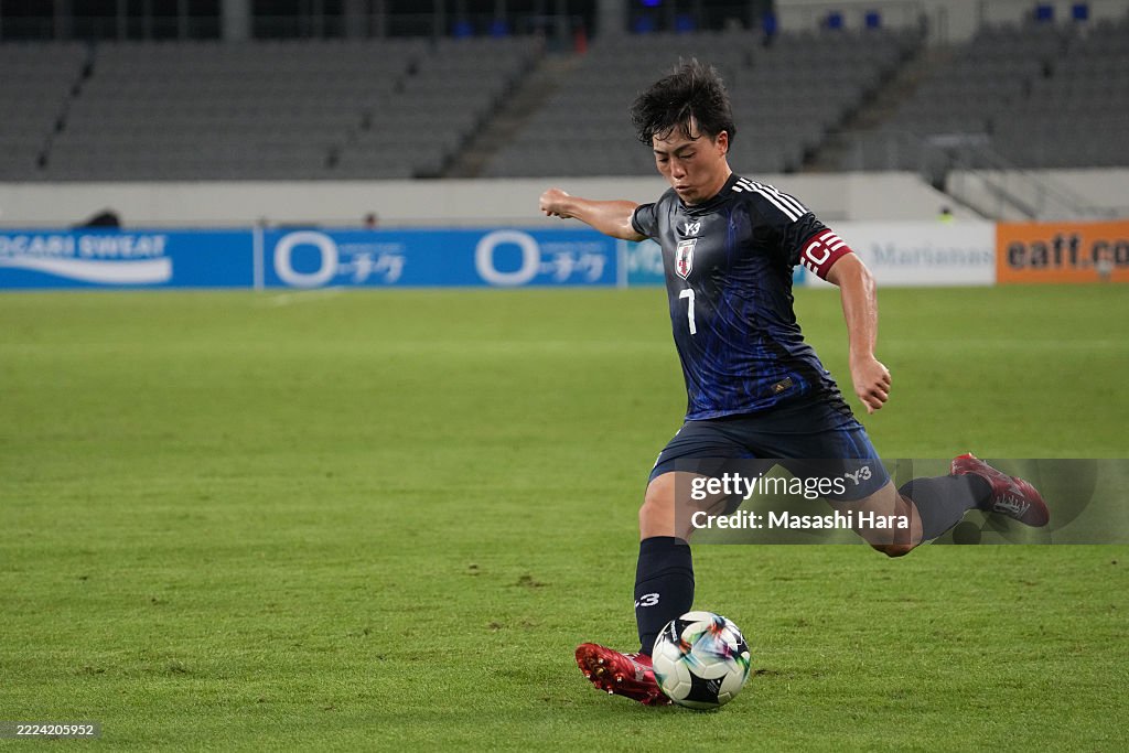 Japan v Hong Kong - EAFF E-1 Men's Football Championship