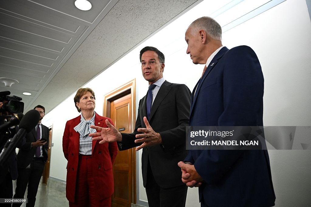 US-NATO-POLITICS-DEFENSE