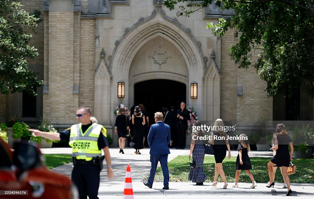 Memorial Service Held For Young Camper Killed In Hill Country Floods