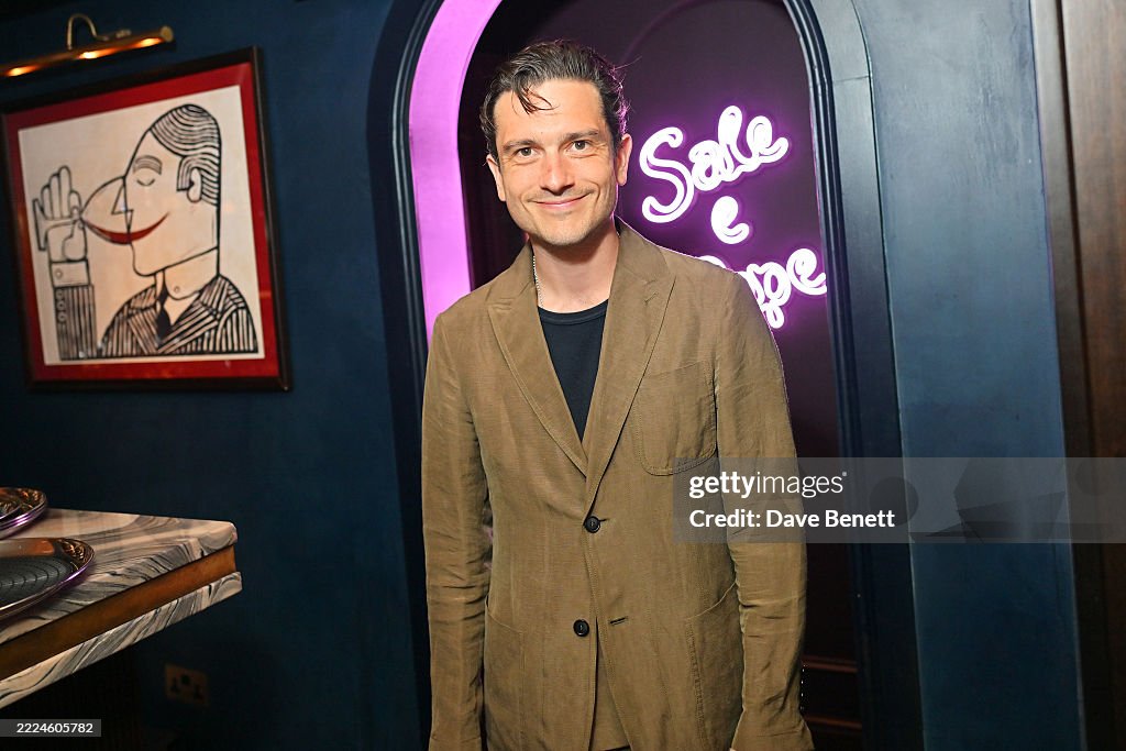 "The Closet" By Teo Van Den Broeke Launch Dinner At Sale e Pepe
