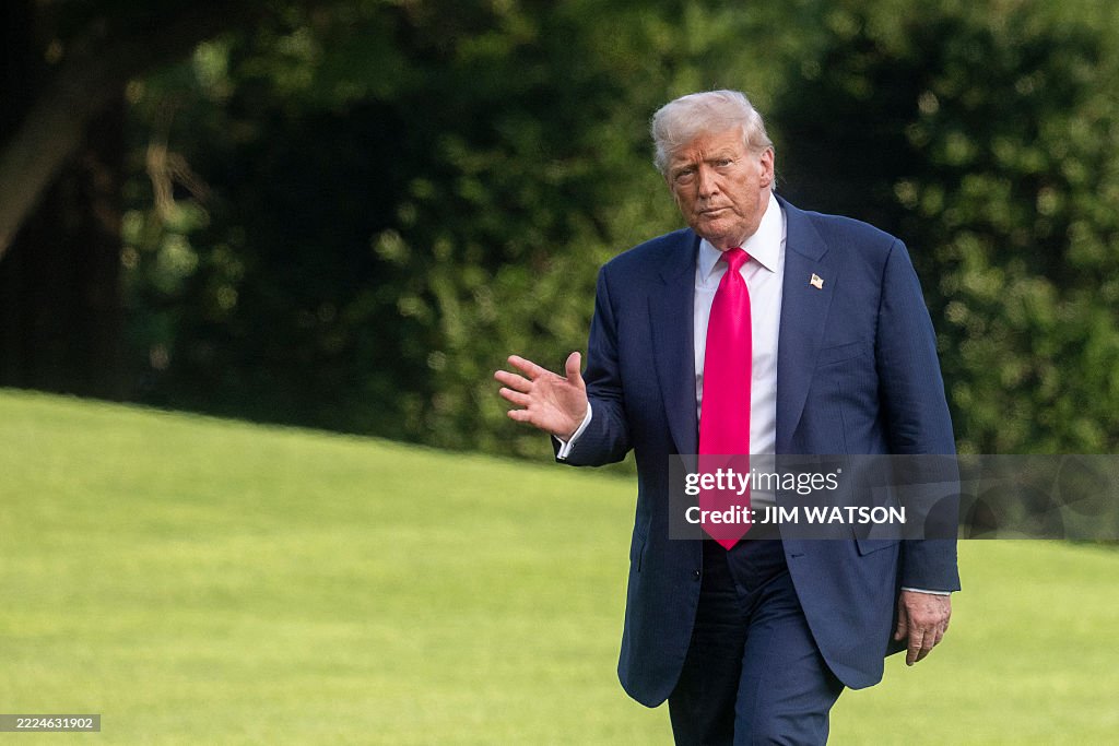 US-POLITICS-TRUMP-RETURN