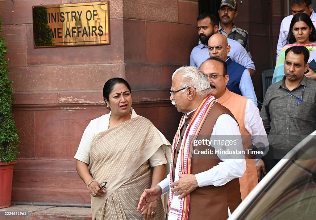 Delhi CM Rekha Gupta Meets Home Minister Amit Shah With Her Cabinet Ministers