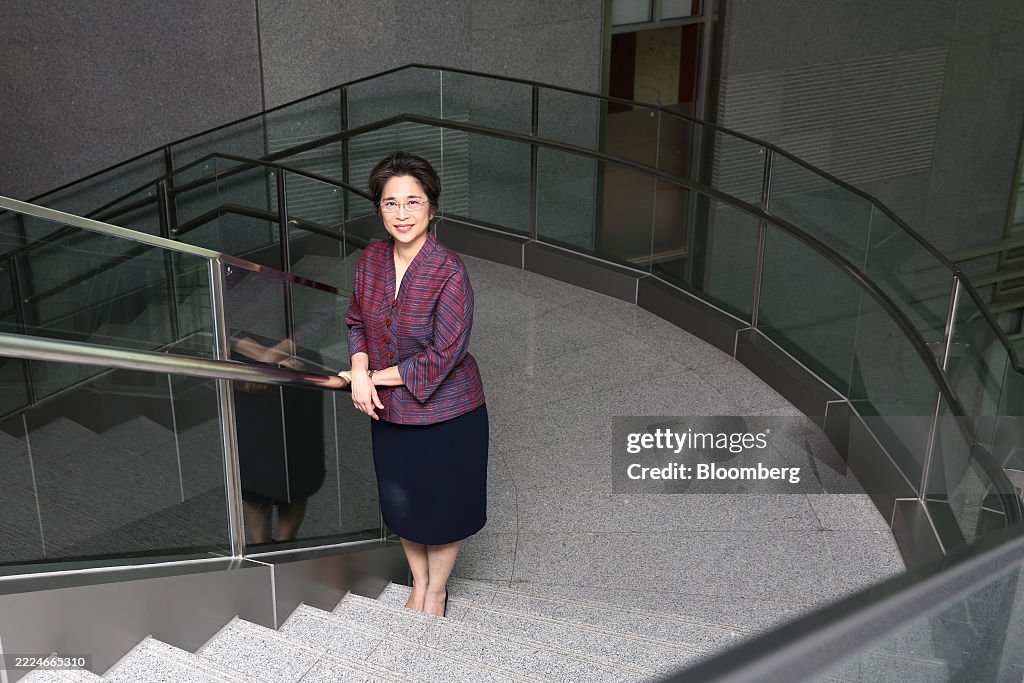 Bank of Thailand Deputy Governor Roong Mallikamas