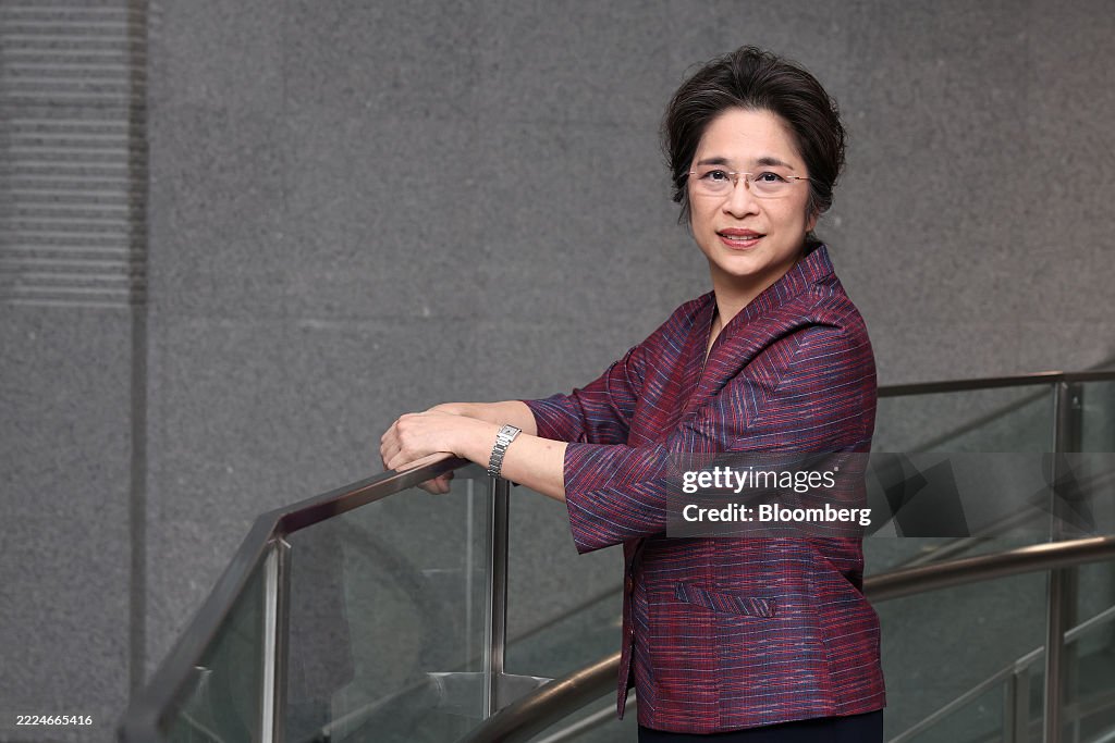 Bank of Thailand Deputy Governor Roong Mallikamas