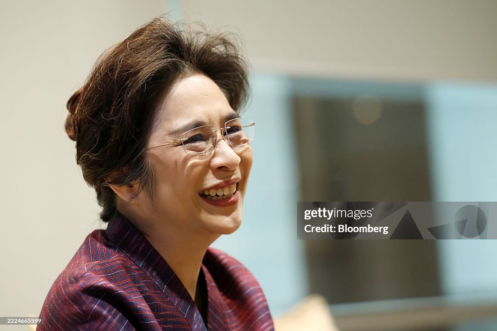 Bank of Thailand Deputy Governor Roong Mallikamas