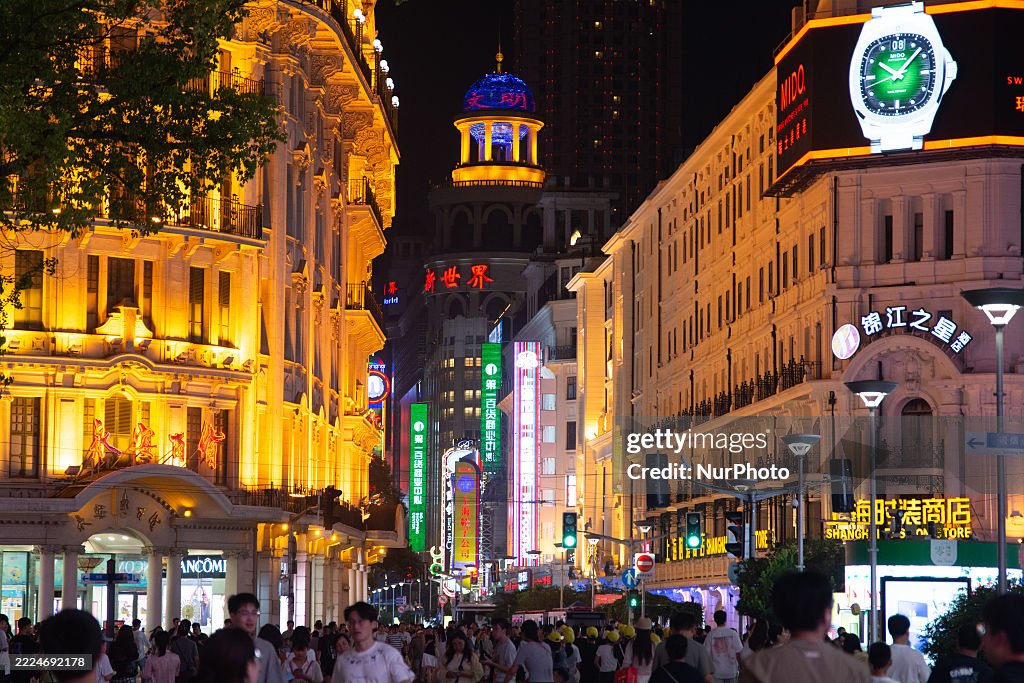 Night Stroll On Nanjing East Road