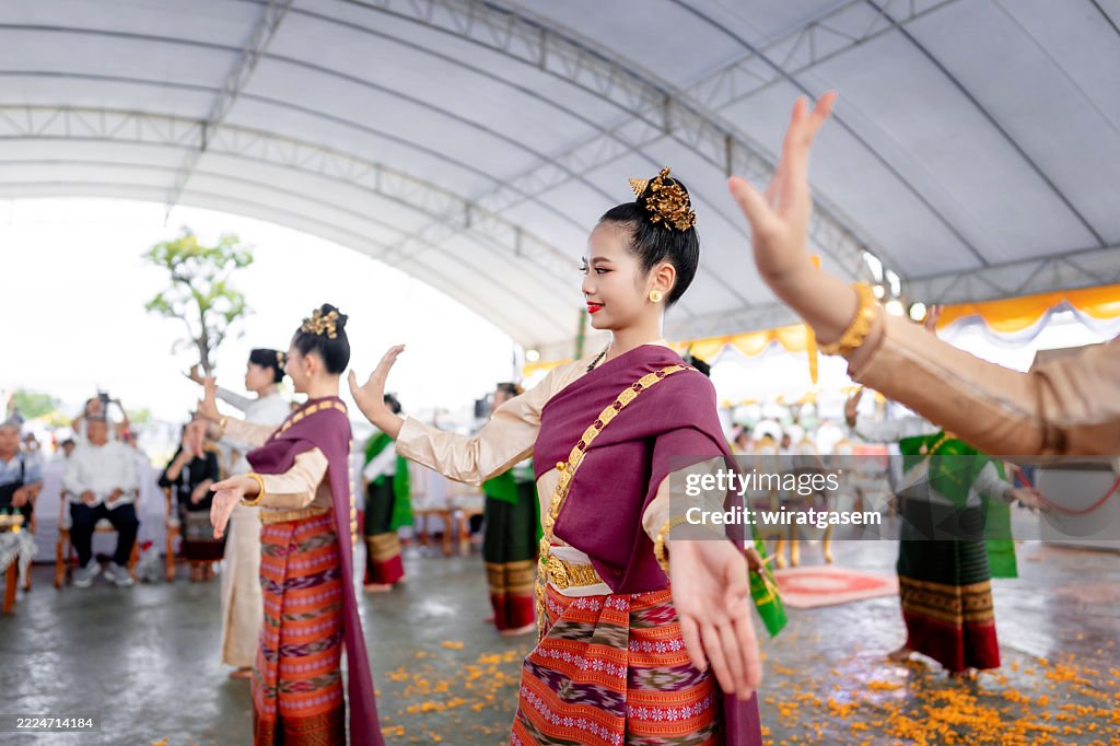 Thai dancers perform a dance performance at the Ananta Naga worship ceremony.