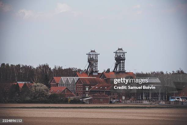 historic mining centre of lewarde - sol phénomène naturel photos et images de collection