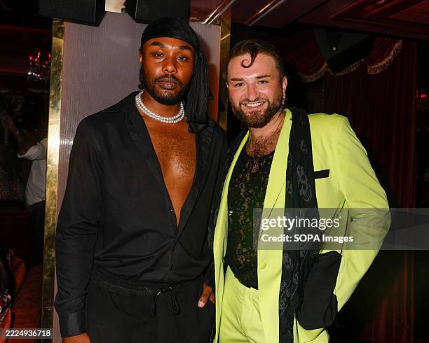 Alan Reece Rgb 131 Alan Reece Stock Photos, High-Res Pictures, and Images - Getty Images