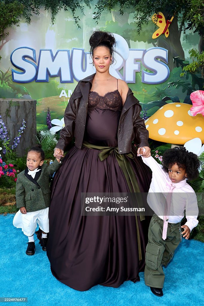 Los Angeles Premiere Of Paramount Pictures “Smurfs”