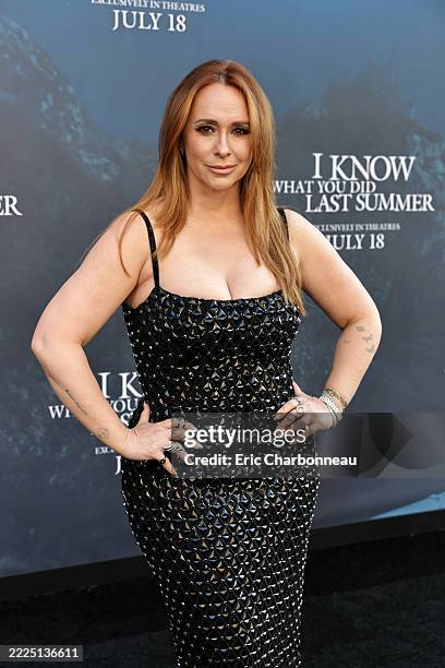Jennifer Love Hewitt attends the Columbia Pictures & Screen Gems World Premiere of “I Know What You Did Last Summer” at The United Theater on...