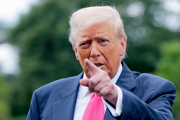 President Trump Departs The White House For Pittsburgh President Trump Departs The White House For Pittsburgh