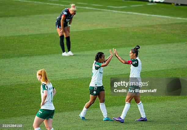 Palmeiras celebrates after defeating Chicago Stars FC at CPKC Stadium on July 15, 2025 in Kansas City, Missouri.