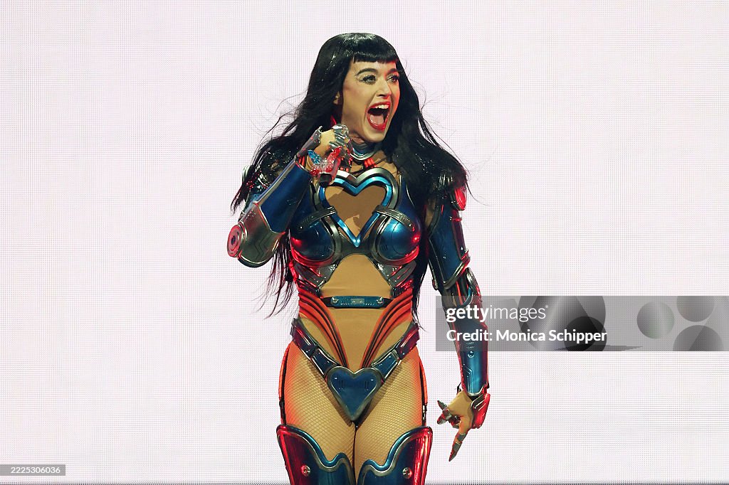 Katy Perry Performs At The Kia Forum