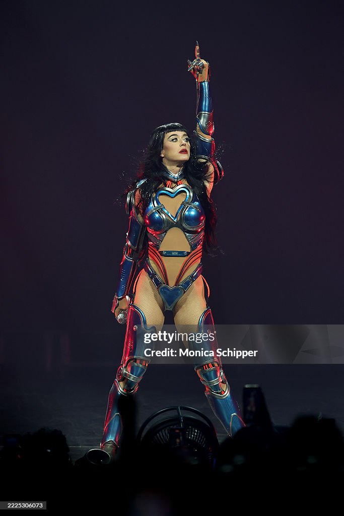 Katy Perry Performs At The Kia Forum