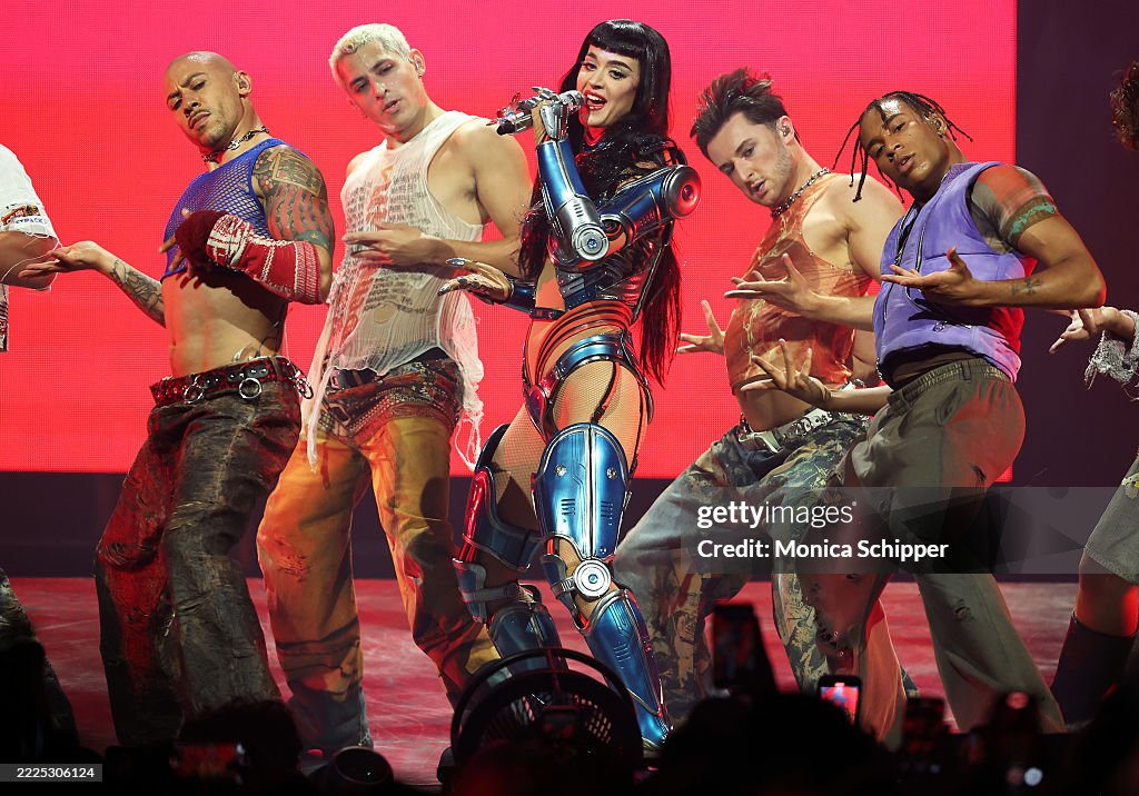 Katy Perry Performs At The Kia Forum