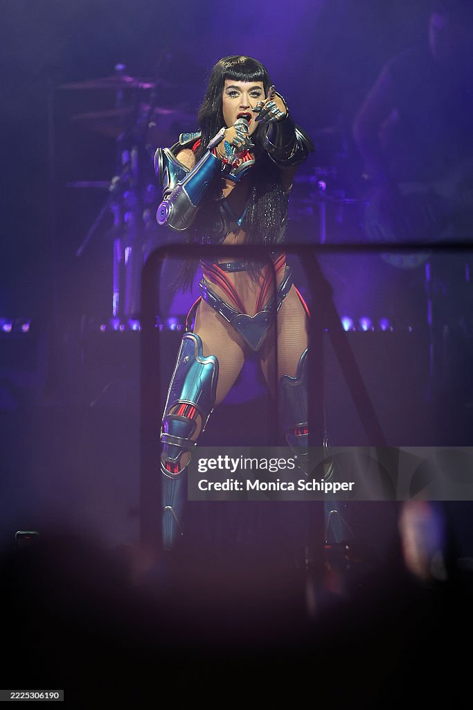Katy Perry Performs At The Kia Forum