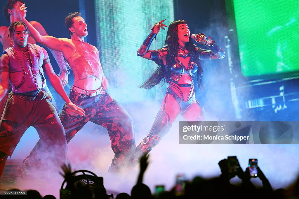 Katy Perry Performs At The Kia Forum