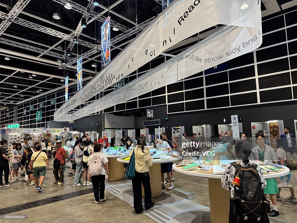 35th Hong Kong Book Fair Opens
