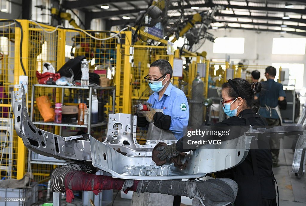 Robots Pick Up More Work At Auto Parts Manufacturing Enterprise In Jinhua