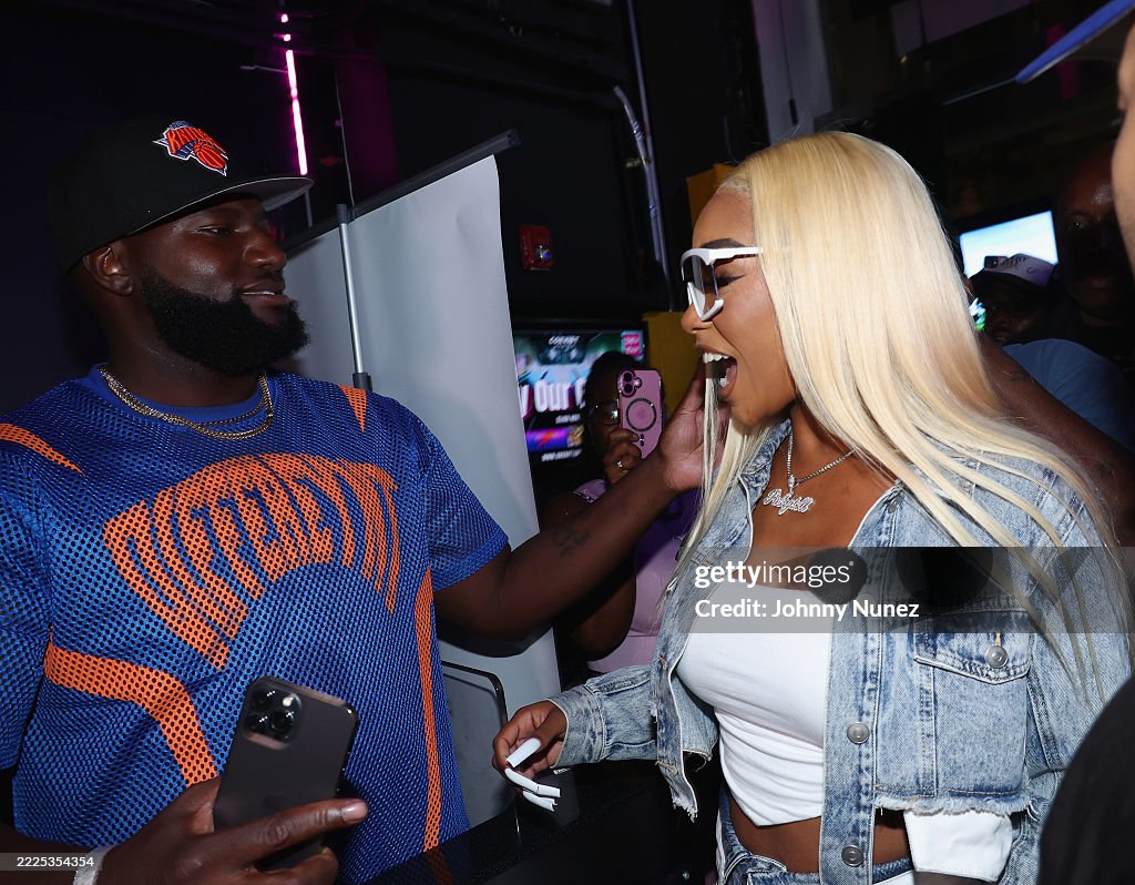 PinkyDoll's Video Game Release Party