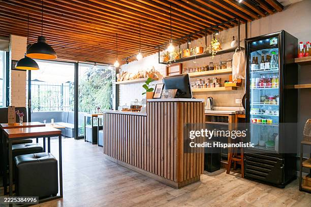 empty coffee shop - coffee shop display stock pictures, royalty-free photos & images