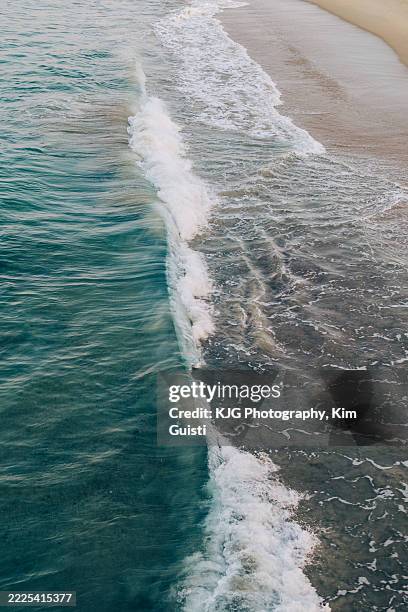 wave - seascape stock pictures, royalty-free photos & images
