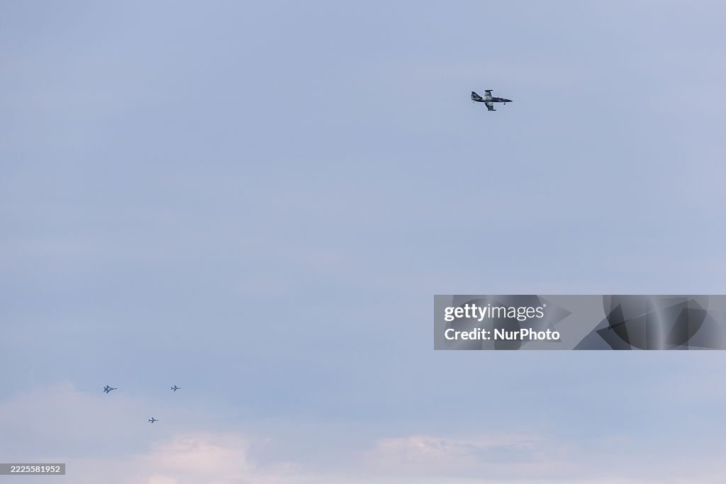 Polaris Jet Team Departs For A Training Run Over Lake Winnebago