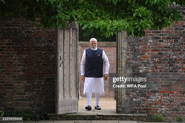 Prime Minister Narendra Modi of India arrives to meet Britain's Prime Minister Keir Starmer at Chequers on July 24, 2025 in Aylesbury, England....