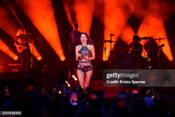 10 300 Olivia Rodrigo Photos High Res Pictures Getty Images 10-300-olivia-rodrigo-photos-high-res-pictures-getty-images