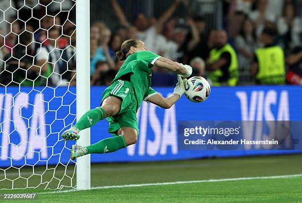 Ann-Katrin Berger of Germany saves the first penalty from Amel Majri of France in the penalty shoot out during the UEFA Women's EURO 2025...