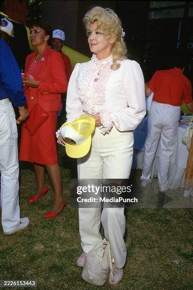 Donna Douglas Donna Douglas