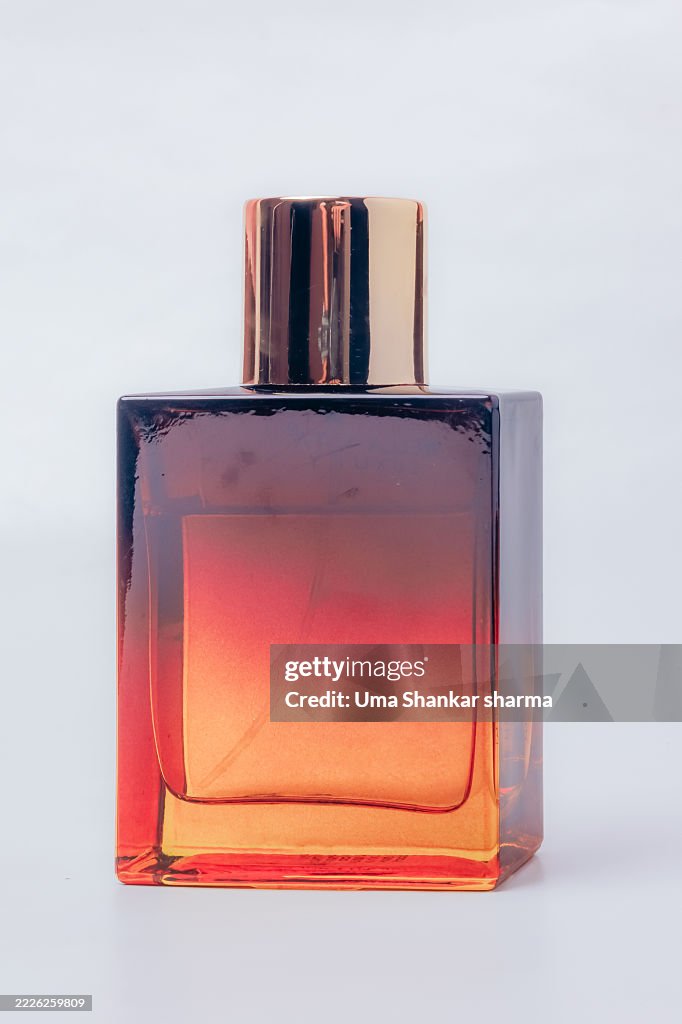 Perfume, Elegant Gradient Glass Perfume Bottle with Rose Gold Cap